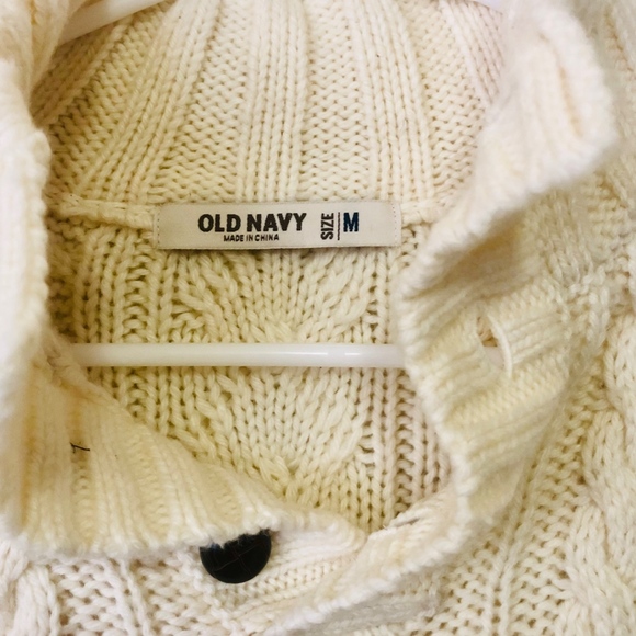 Old Navy sweater - Picture 2 of 3